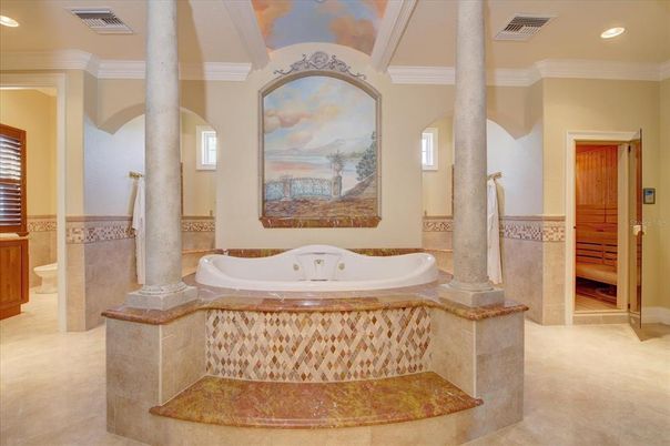 Bathroom, Interior, Recessed Lighting