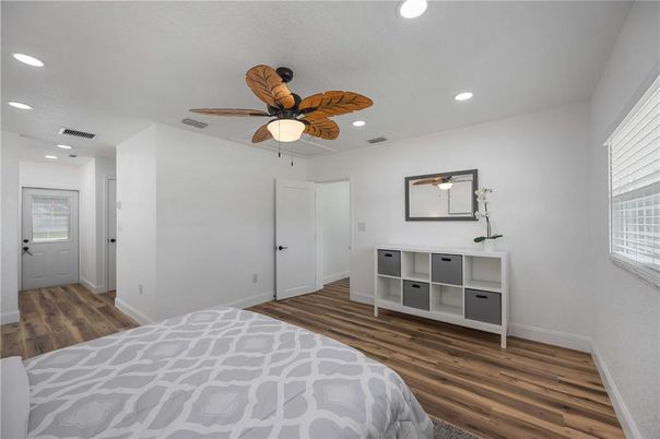 Bedroom, Interior, Recessed Lighting, Wood Texture Flooring