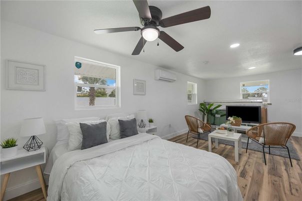 Bedroom, Interior, Recessed Lighting, Wood Texture Flooring
