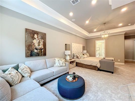 Interior, Living room, Pendant Lights, Recessed Lighting
