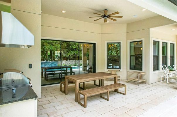Exterior, Recessed Lighting