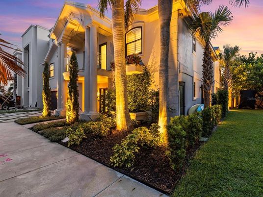 Backyard, Exterior, Facade, Mediterranean