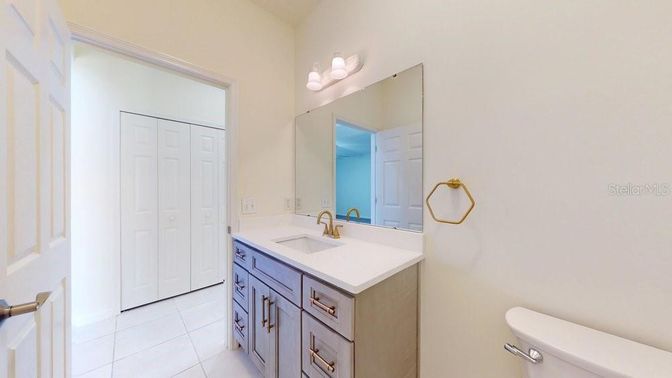 Bathroom, Interior