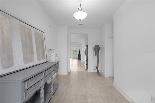 Interior, Pendant Lights, Wood Texture Flooring