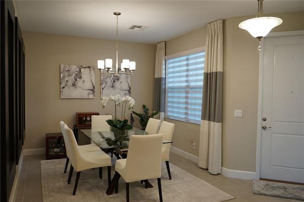 Chandelier, Dining room, Interior, Pendant Lights
