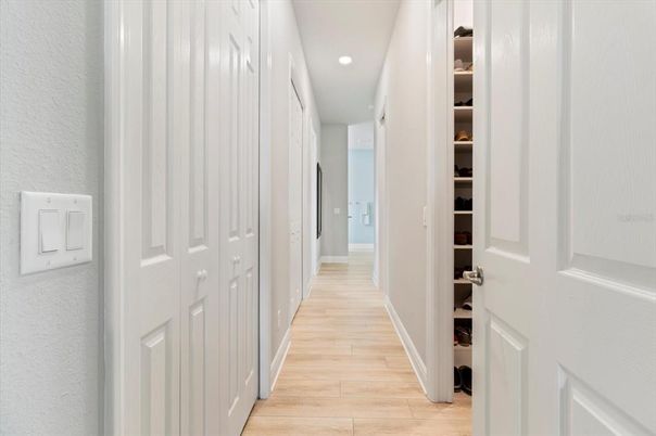 Interior, Recessed Lighting, Wood Texture Flooring