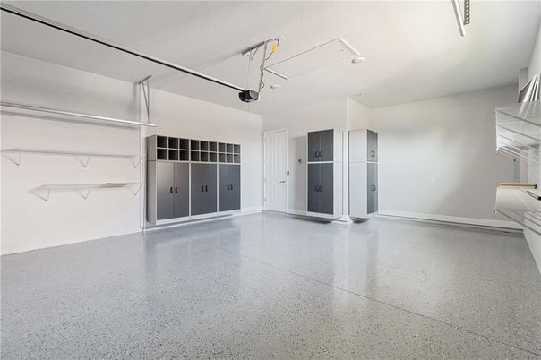 Garage, Interior