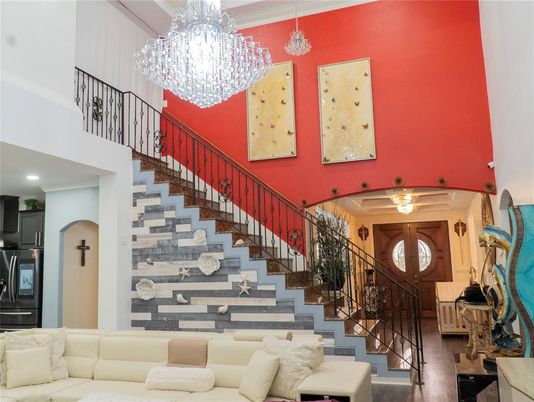 Chandelier, Interior, Recessed Lighting