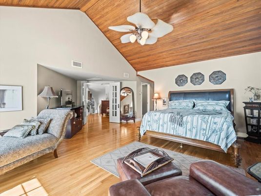 Bedroom, Interior, Wooden Ceilings, Wood Texture Flooring