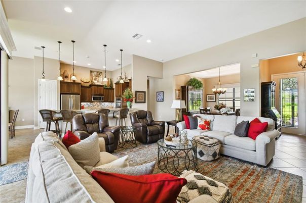 Dining room, Interior, Kitchen, Living room, Pendant Lights, Recessed Lighting, Stainless Steel Appliances