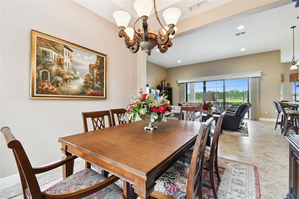 Chandelier, Dining room, Interior, Living room, Pendant Lights, Recessed Lighting