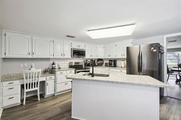 Interior, Kitchen, Stainless Steel Appliances, Wood Texture Flooring