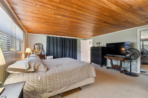 Bedroom, Interior, Wooden Ceilings