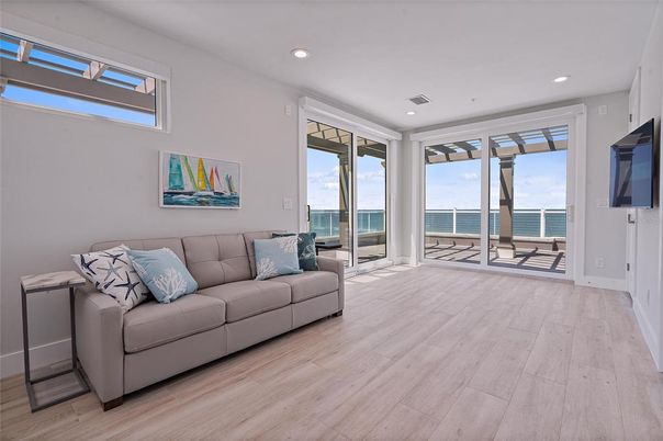 Interior, Living room, Recessed Lighting, Water, Wood Texture Flooring