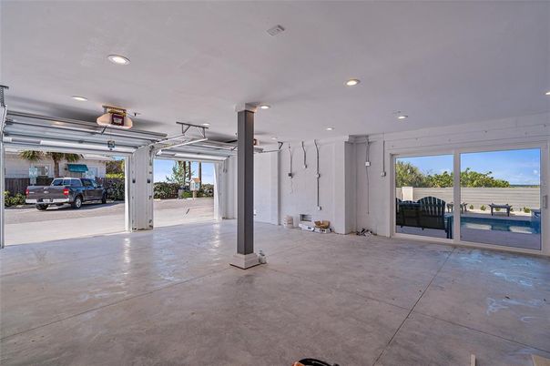 Garage, Interior, Recessed Lighting