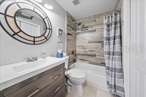 Bathroom, Interior, Recessed Lighting, Wooden Walls