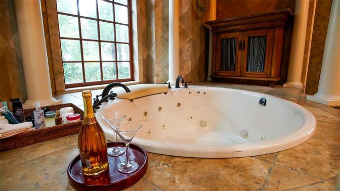 Bathroom, Hot Tub, Interior