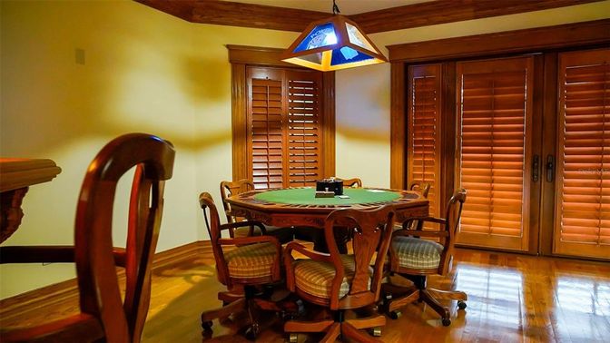 Game Room, Interior, Wood Texture Flooring