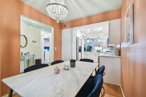 Chandelier, Dining room, Interior, Kitchen, Pendant Lights, Wood Texture Flooring