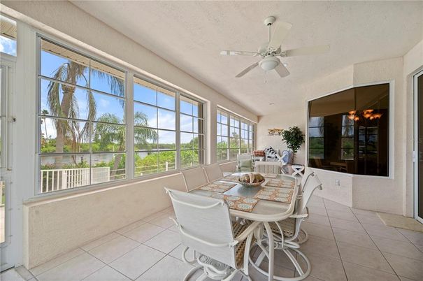 Dining room, Interior, Sun Room