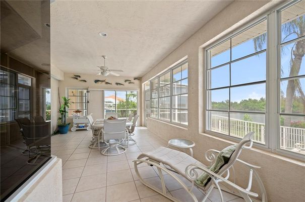 Dining room, Interior, Recessed Lighting, Sun Room