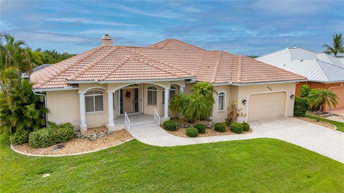 Attached, Backyard, Exterior, Facade, Mediterranean
