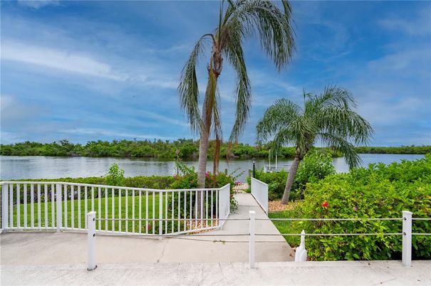 Exterior, Lake, Water