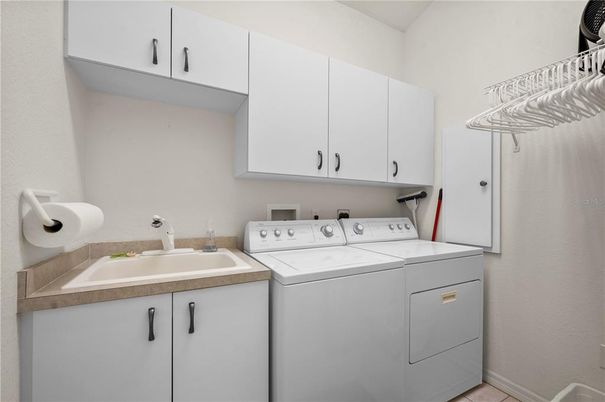 Interior, Washer