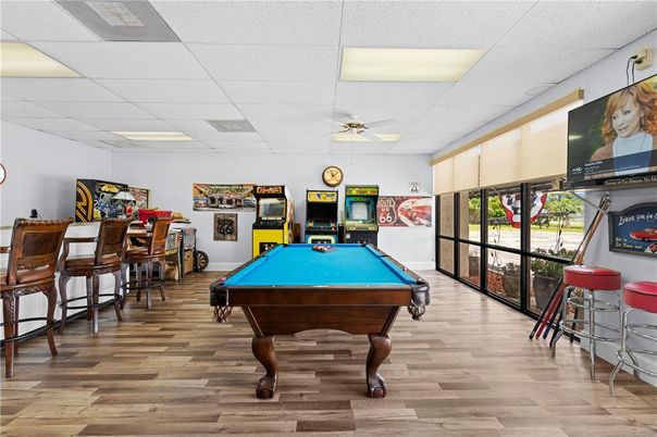 Billiard Table, Game Room, Interior, Wood Texture Flooring