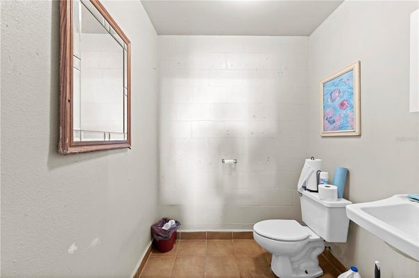 Bathroom, Interior