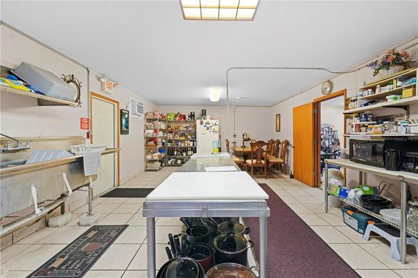 Dining room, Interior