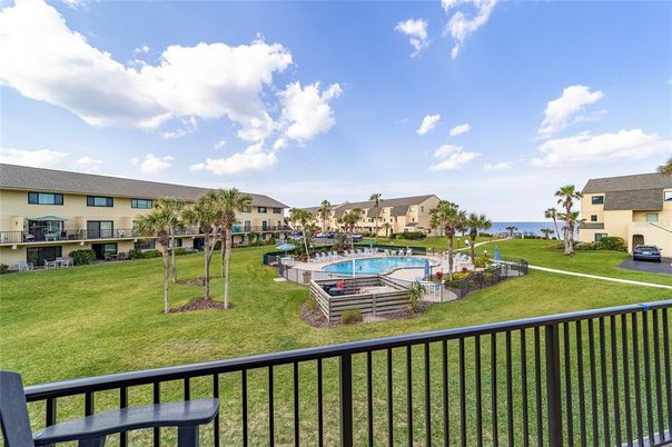 Backyard, Exterior, Pool, Water