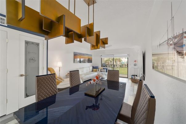 Dining room, Interior, Living room, Pendant Lights