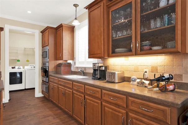 Interior, Kitchen, Pendant Lights, Recessed Lighting, Wood Texture Flooring