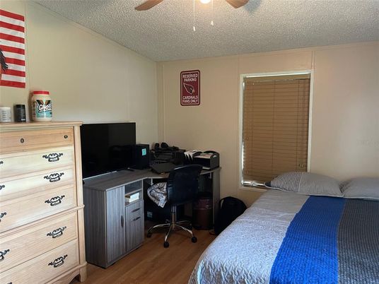 Bedroom, Home Office, Interior, Wood Texture Flooring