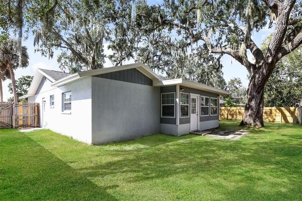Backyard, Exterior