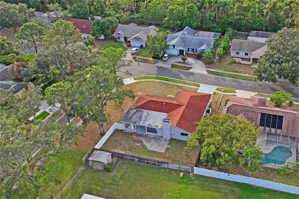 Exterior, Drone
