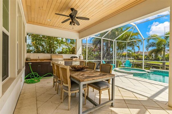 Dining room, Glass Ceilings, Interior, Pool, Sun Room, Wooden Ceilings