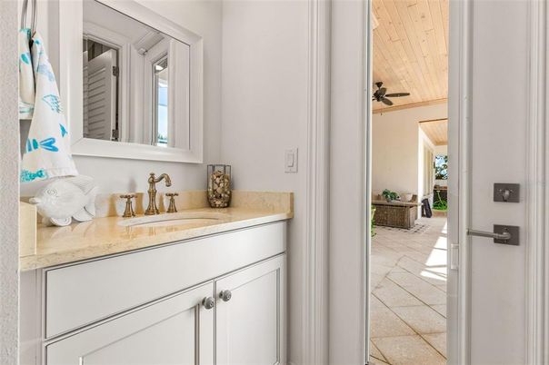 Bathroom, Interior, Wooden Ceilings