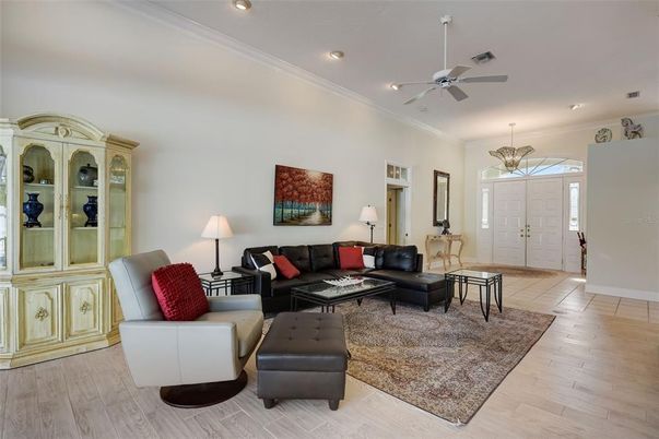 Interior, Living room, Pendant Lights, Recessed Lighting, Wood Texture Flooring