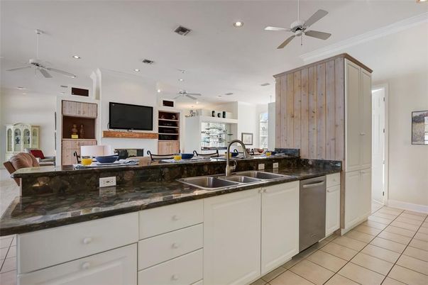 Interior, Kitchen, Recessed Lighting