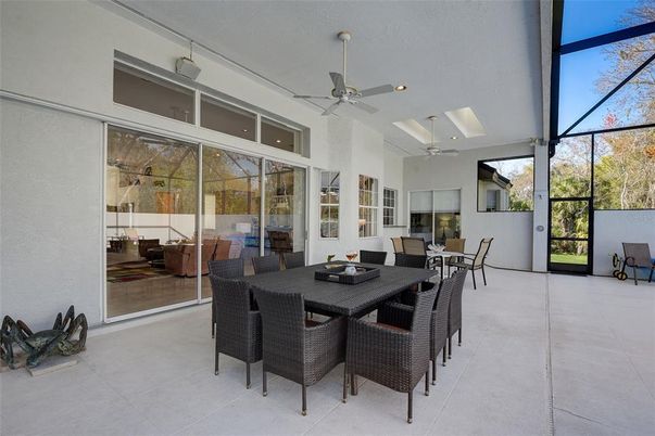 Dining room, Interior, Recessed Lighting, Sun Room