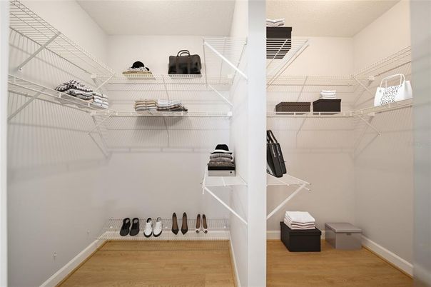 Interior, Walk-in Closets, Wood Texture Flooring