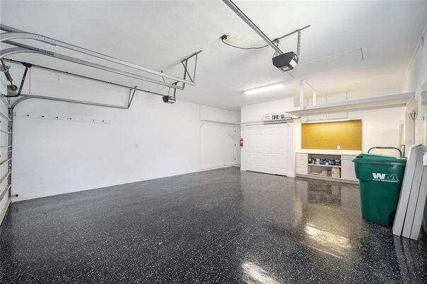 Garage, Interior