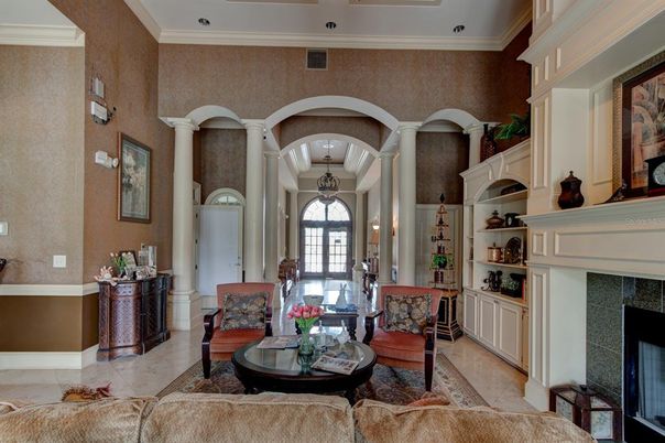 Fireplace, Interior, Living room, Pendant Lights, Recessed Lighting