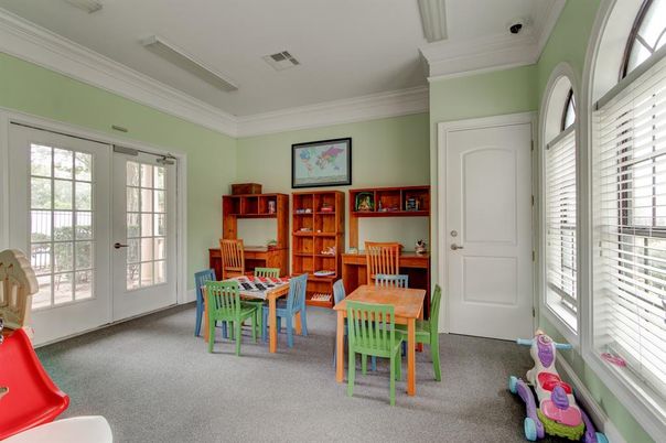 Dining room, Interior