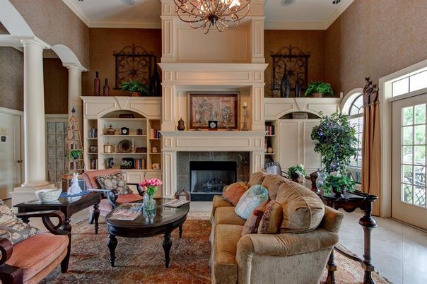 Chandelier, Fireplace, Interior, Living room