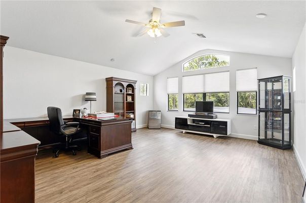 Home Office, Interior, Recessed Lighting, Wood Texture Flooring