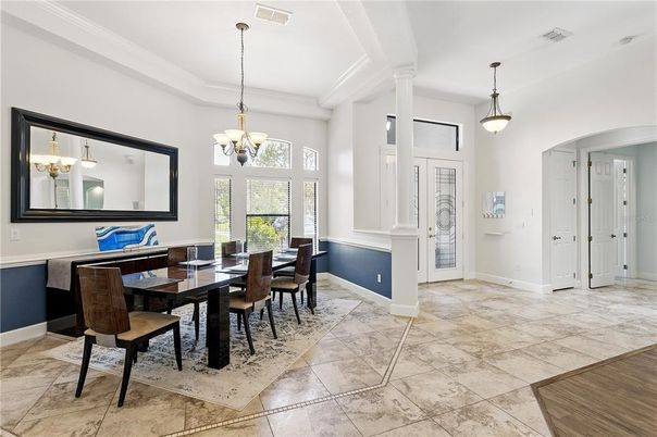 Chandelier, Dining room, Interior, Pendant Lights