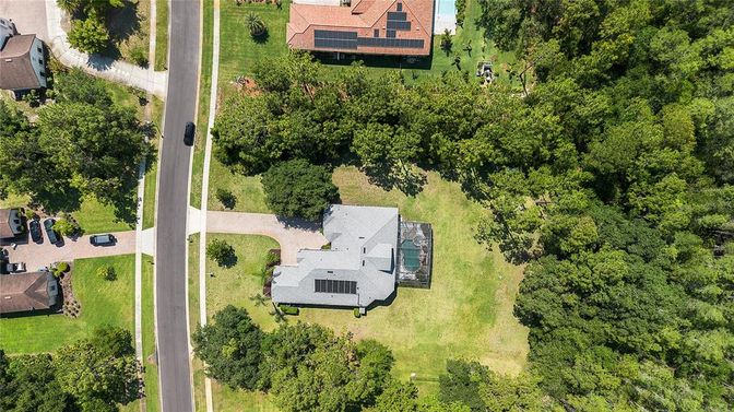 Exterior, Drone
